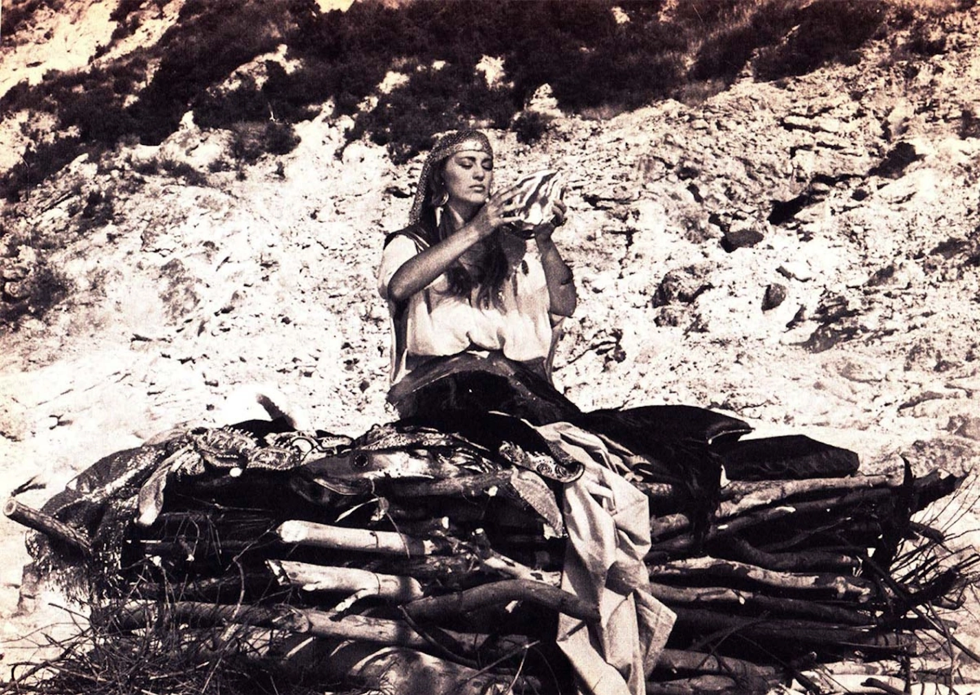 Didone non è morta, regia di Lina Mangiacapre, 1987, frame © Le Nemesiache e l'Archivio Mangiacapra.