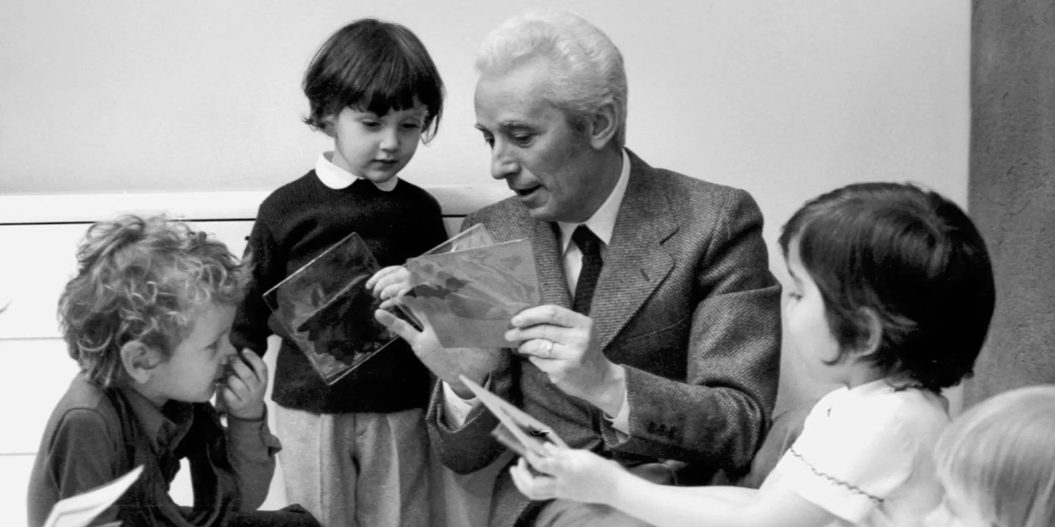 Ada Ardessi/istituto internazionale di studi sul futurismo, Milano/Bruno Munari/Maurizio Corraini