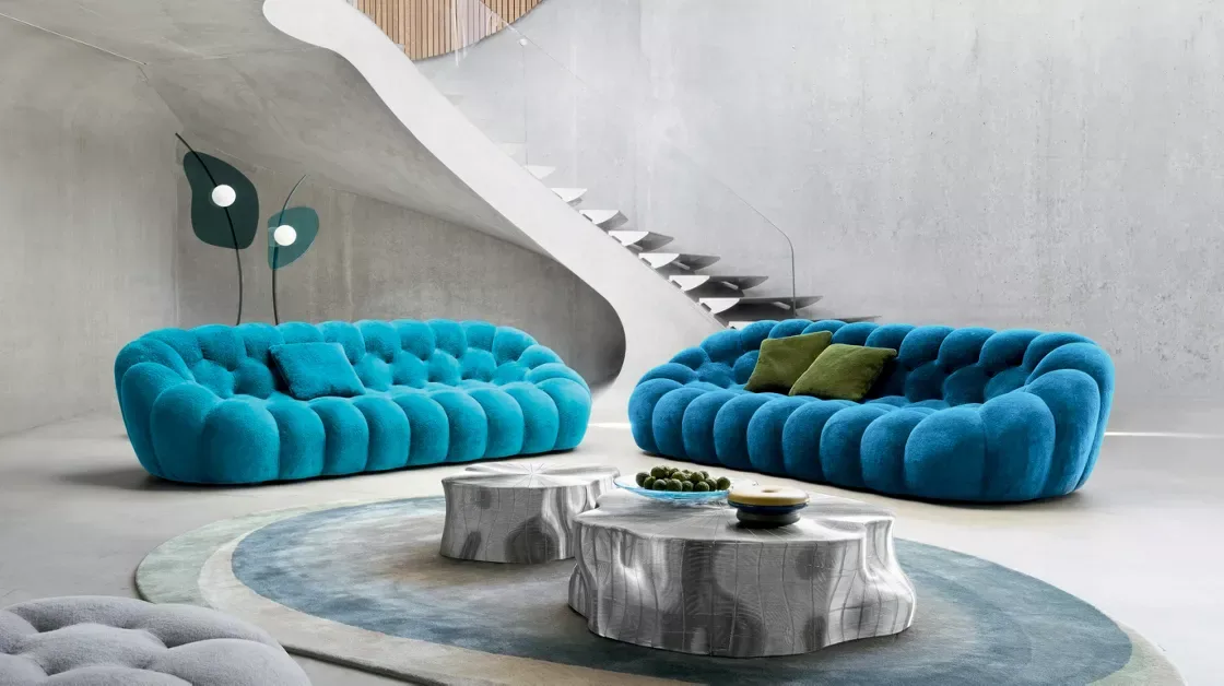 Due modelli del divano Bubble creato da Sacha Lakic per Roche Bobois © Roche Bobois