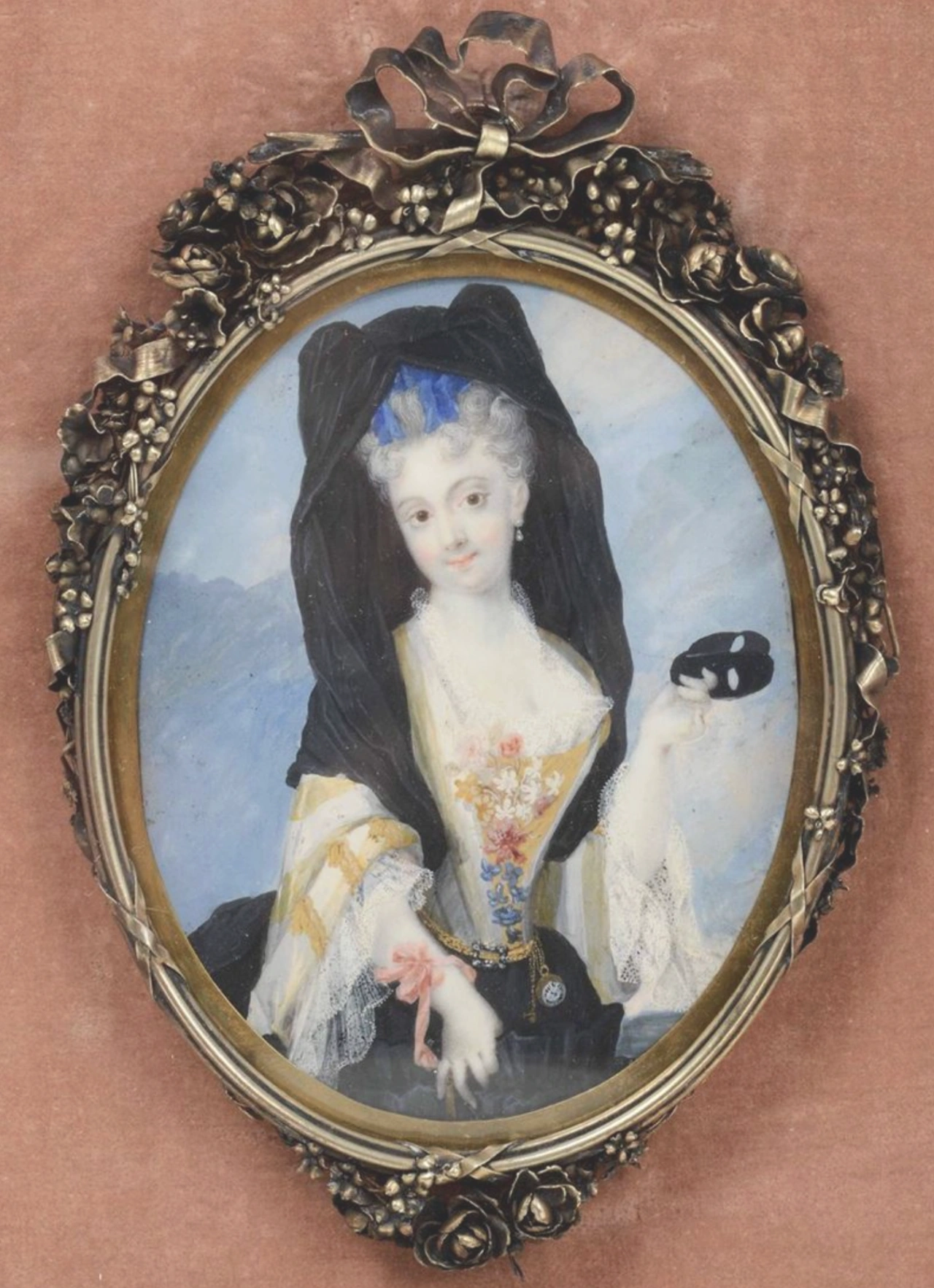 Rosalba Carriera, Miniatura su avorio raffigurante dama con maschera, 9 x 11 cm, collezione privata. © Cambi Casa d'Aste