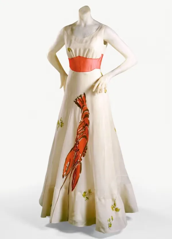 Elsa Schiaparelli e Salvador Dalì, Lobster Dress, 1937, Philadelphia Museum of Art.