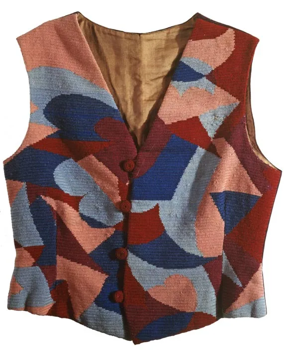 Uno dei gilet progettati da Giacomo Balla.