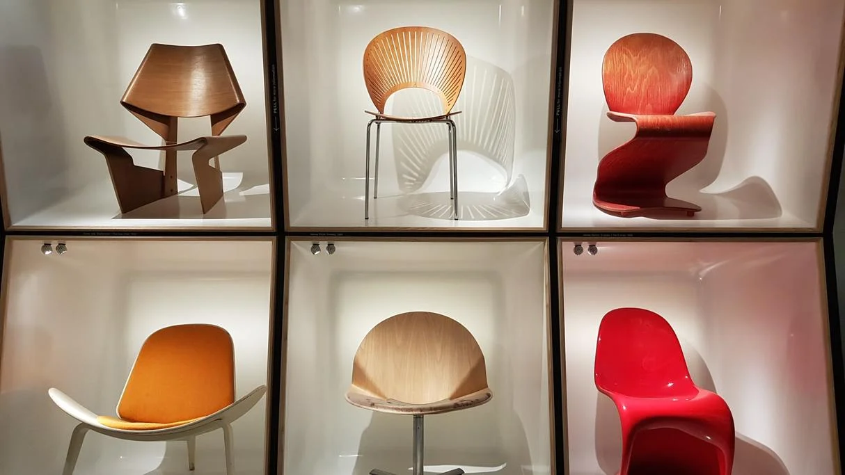 cover La storia del design in 10 sedie iconiche