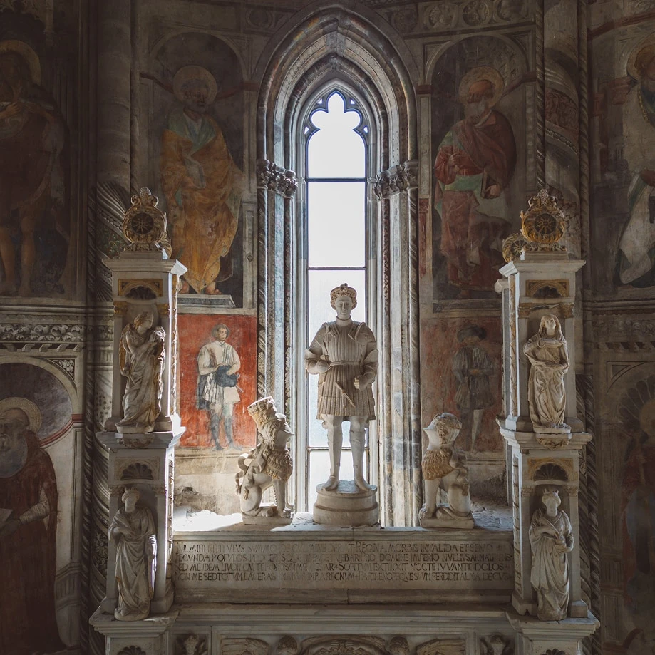 cover La Cappella Caracciolo del Sole a Napoli: scrigno di arte e mistero